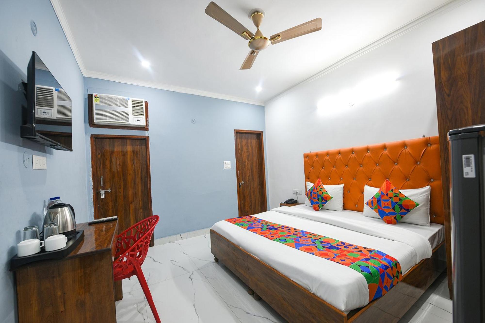 Fabhotel Wonderland Studio Rooms Gurgaon Exterior foto