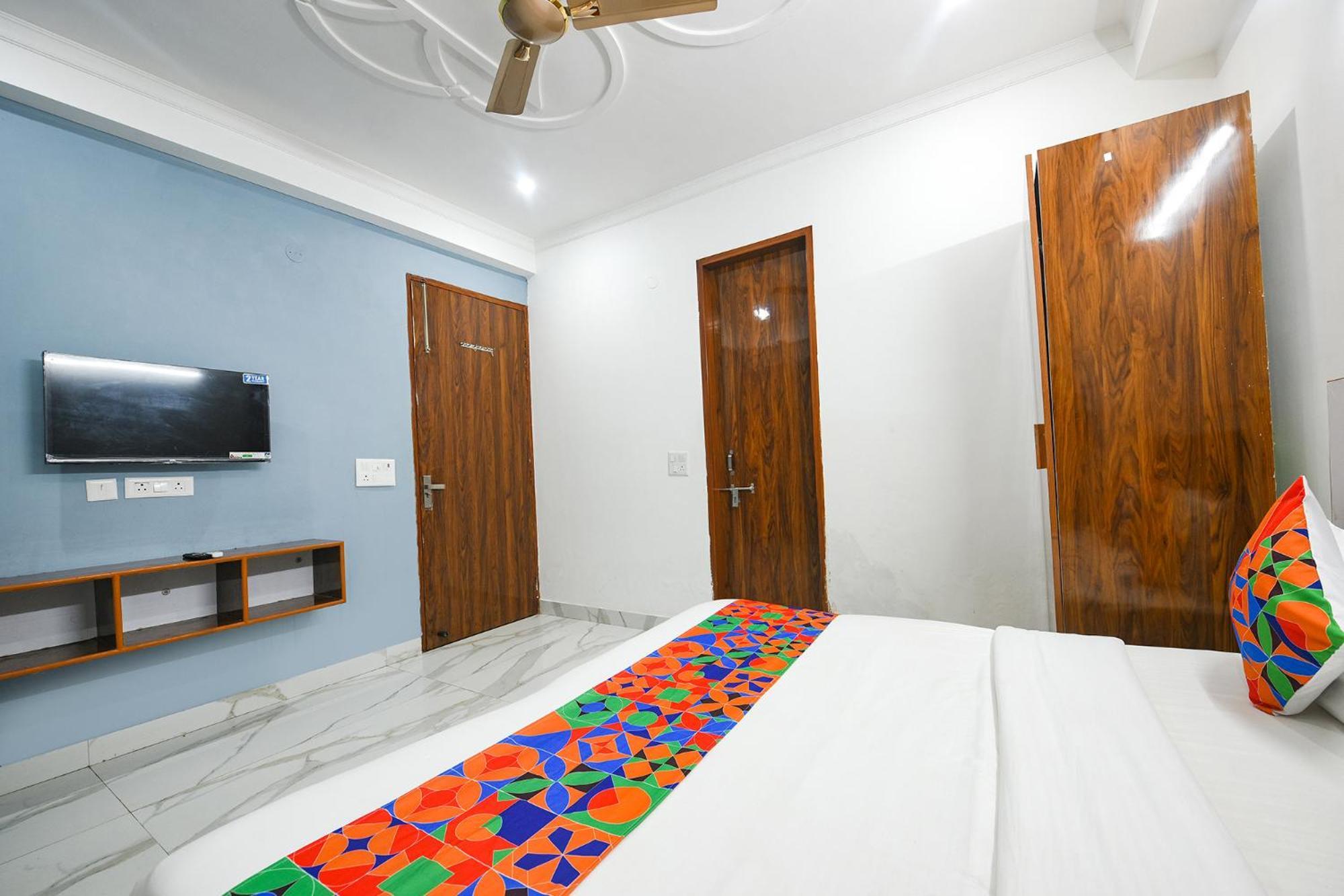 Fabhotel Wonderland Studio Rooms Gurgaon Exterior foto