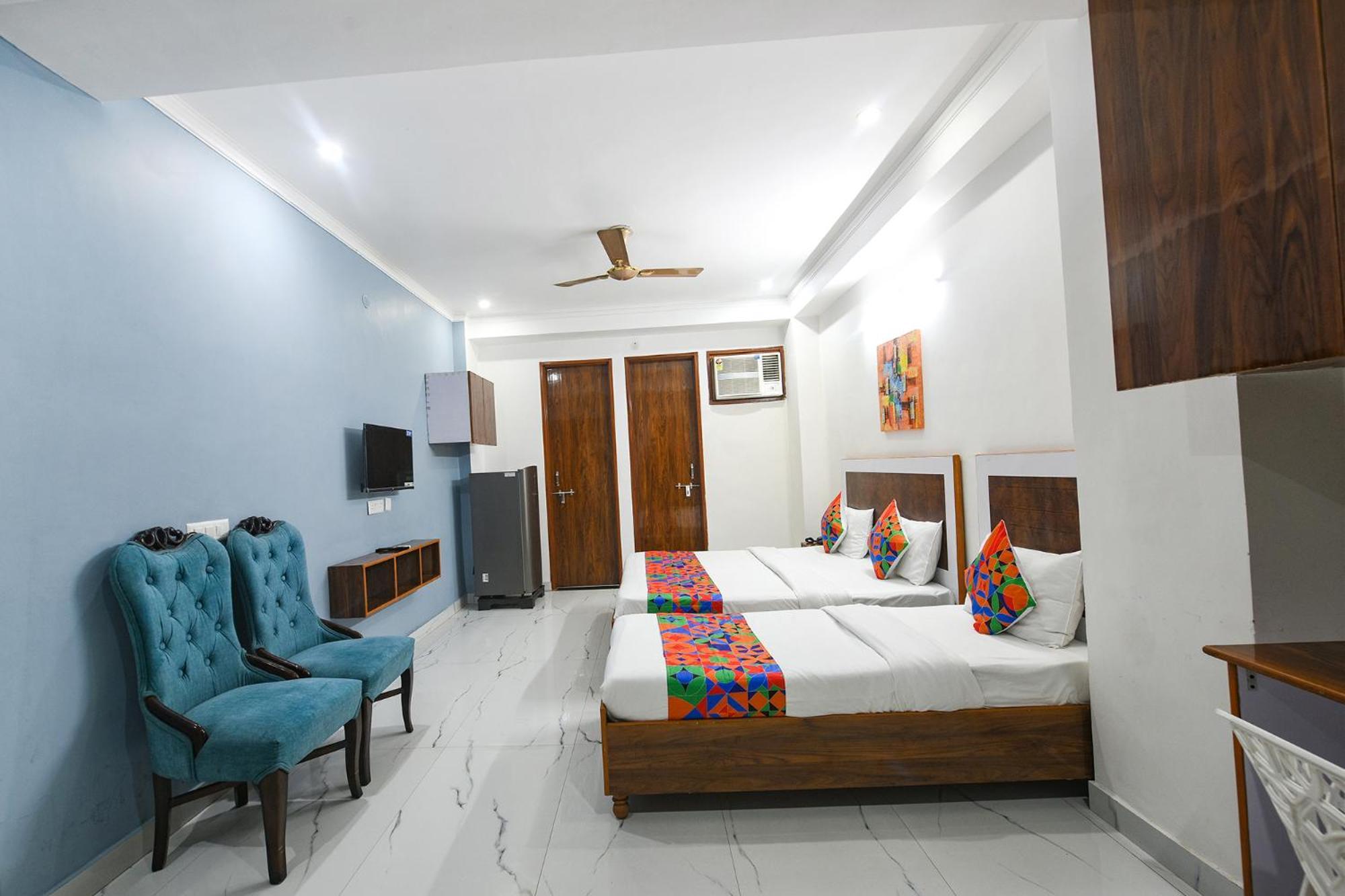 Fabhotel Wonderland Studio Rooms Gurgaon Exterior foto